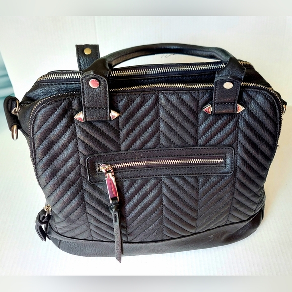 Black Satchel Handbag W Strap Option. Multiple Storage Compartments, VGUC! - Picture 7 of 7